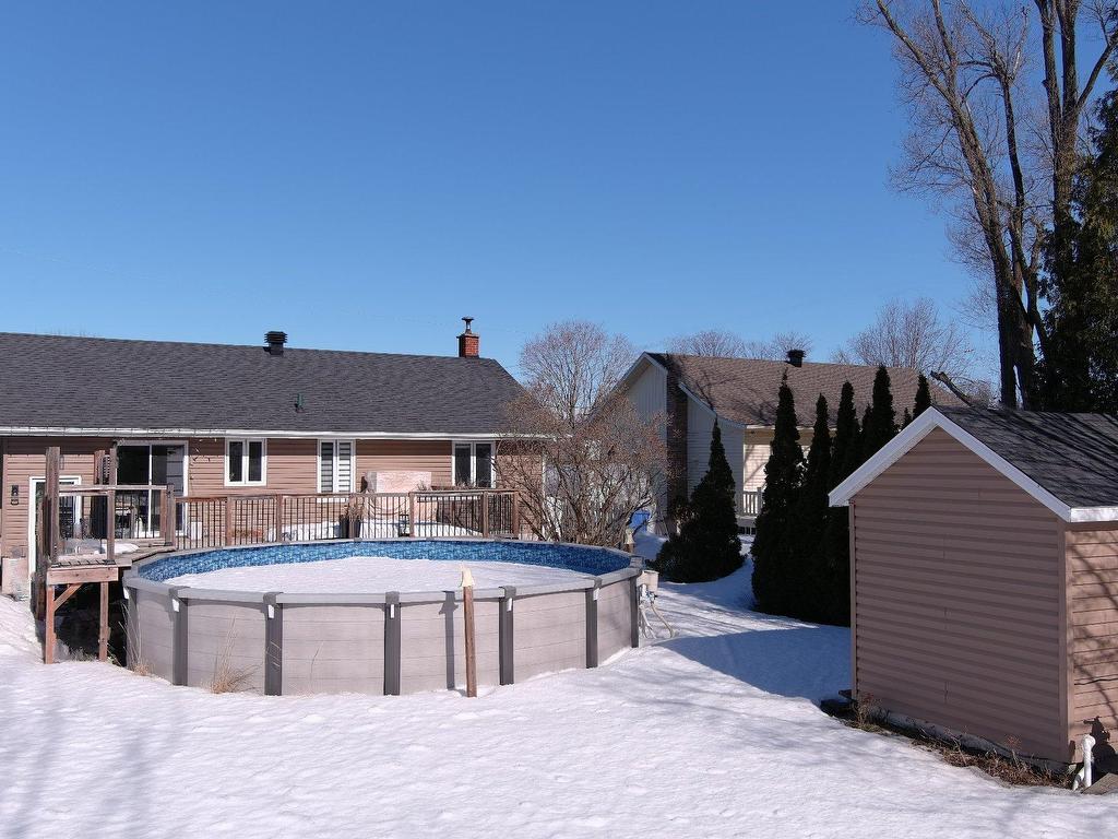 









445


138e Rue

,
Shawinigan,




QC
G9P4R4

