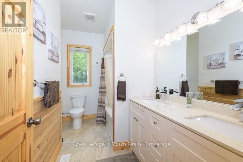 












149 JOHN BUCHLER ROAD

,
Georgian Bay (Baxter),




Ontario
L0K1S0


