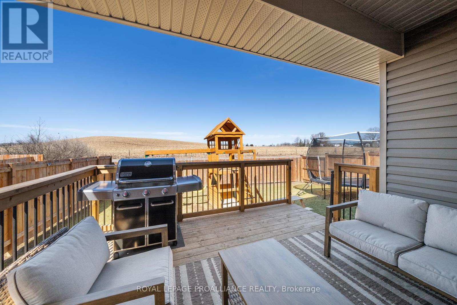 












50 BARLEY TRAIL

,
Stirling-Rawdon (Stirling Ward),




Ontario
K0K3E0


