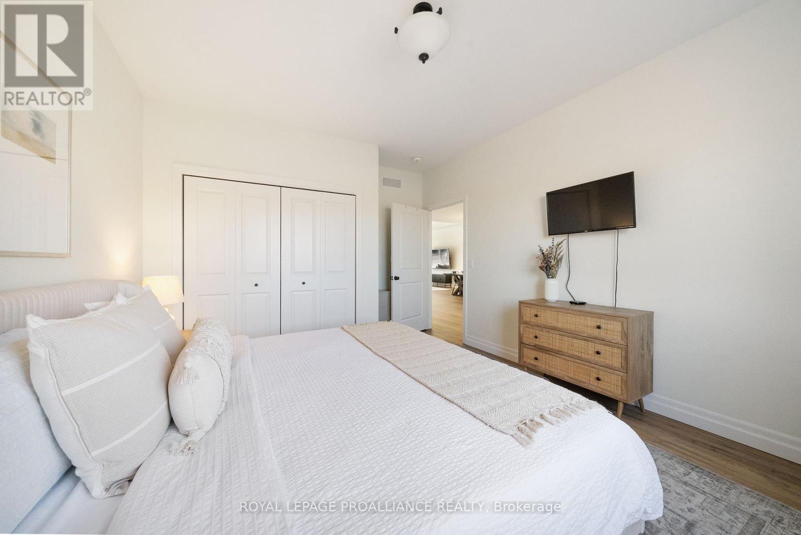 












50 BARLEY TRAIL

,
Stirling-Rawdon (Stirling Ward),




Ontario
K0K3E0

