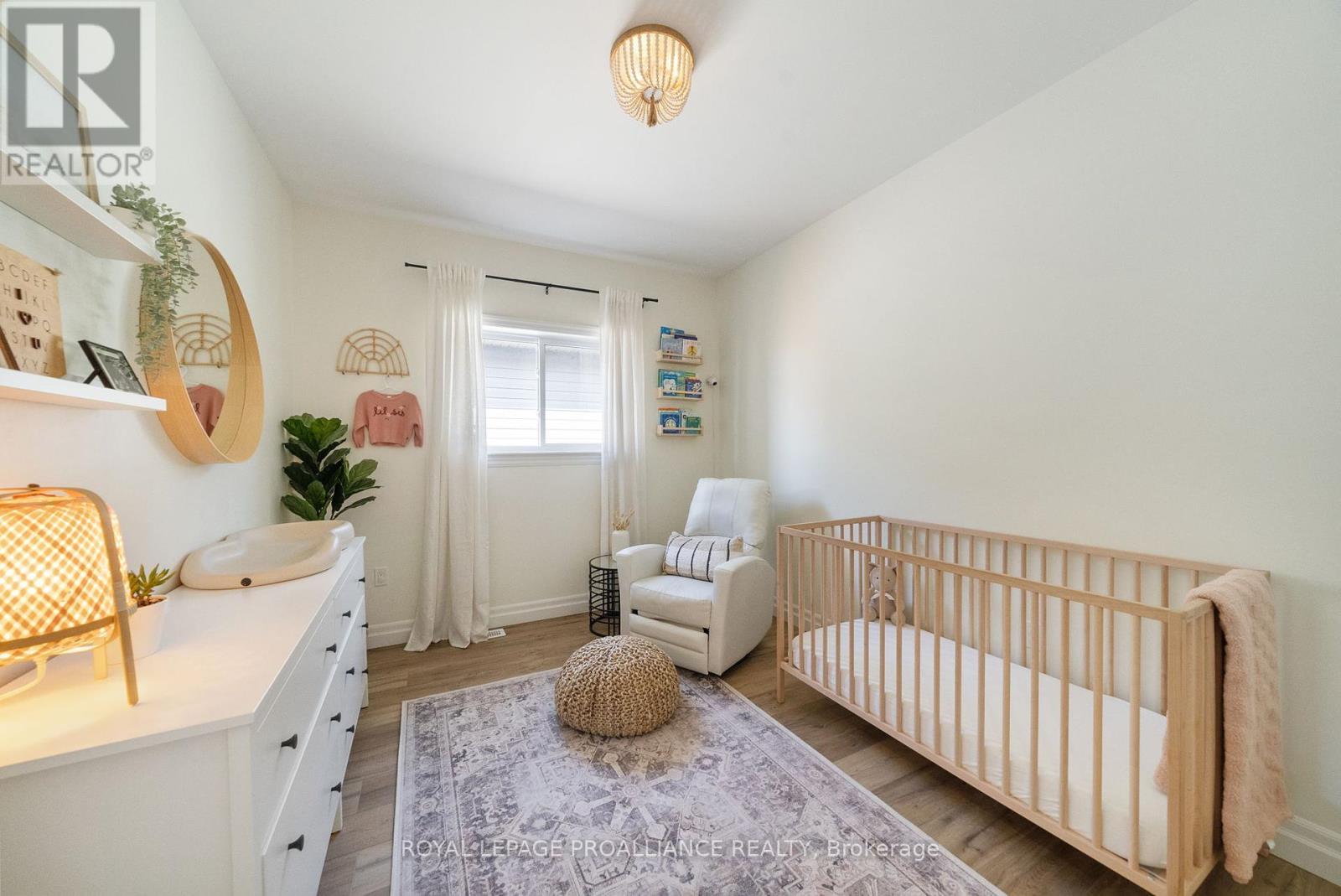 












50 BARLEY TRAIL

,
Stirling-Rawdon (Stirling Ward),




Ontario
K0K3E0

