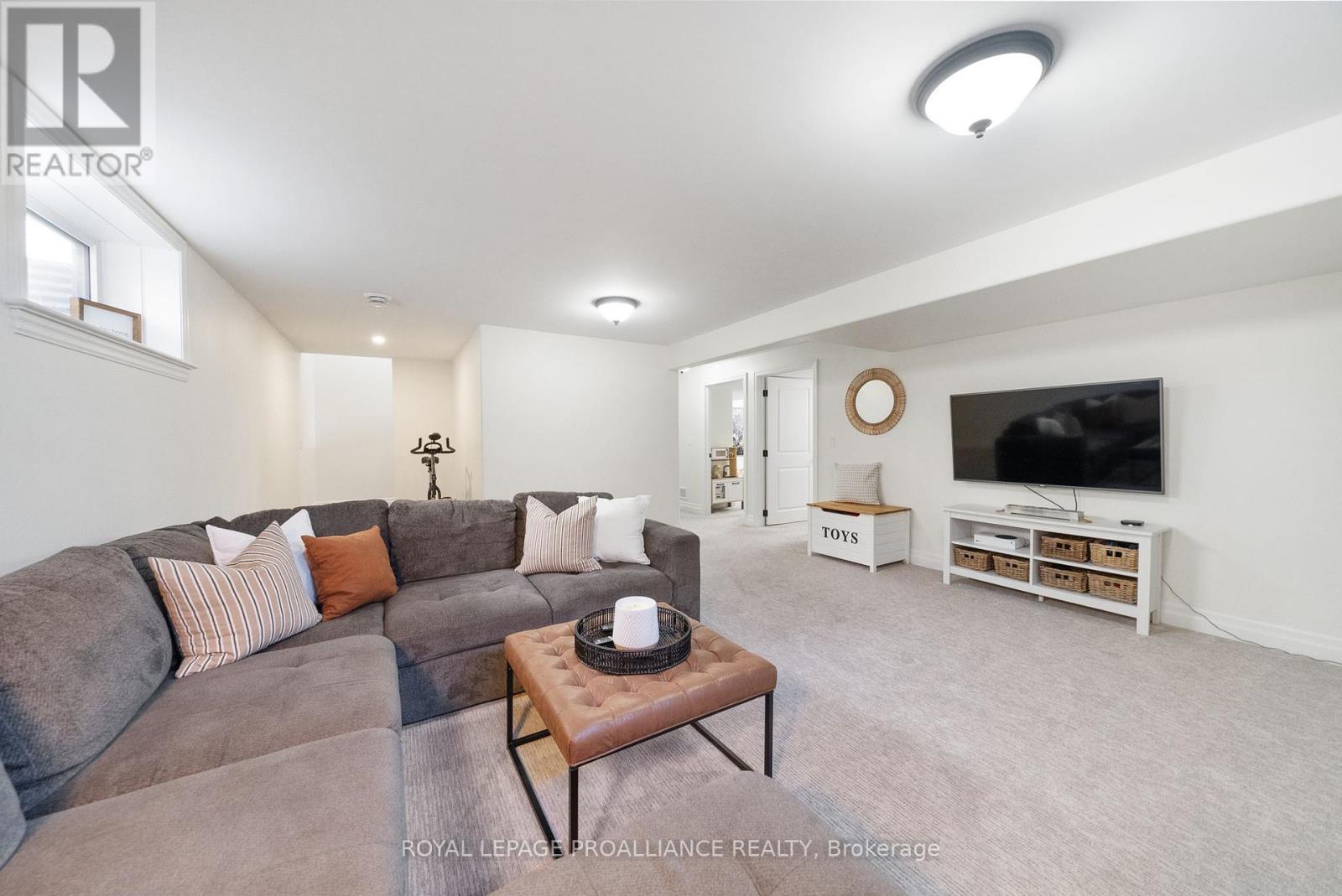












50 BARLEY TRAIL

,
Stirling-Rawdon (Stirling Ward),




Ontario
K0K3E0

