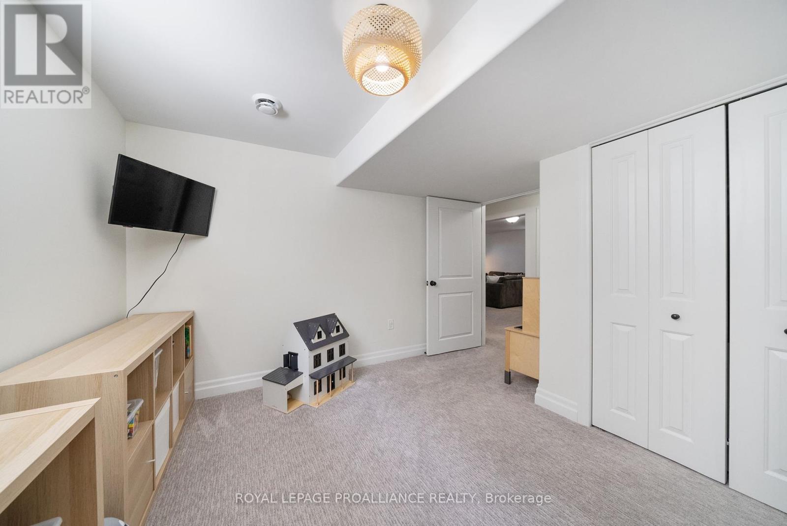 












50 BARLEY TRAIL

,
Stirling-Rawdon (Stirling Ward),




Ontario
K0K3E0

