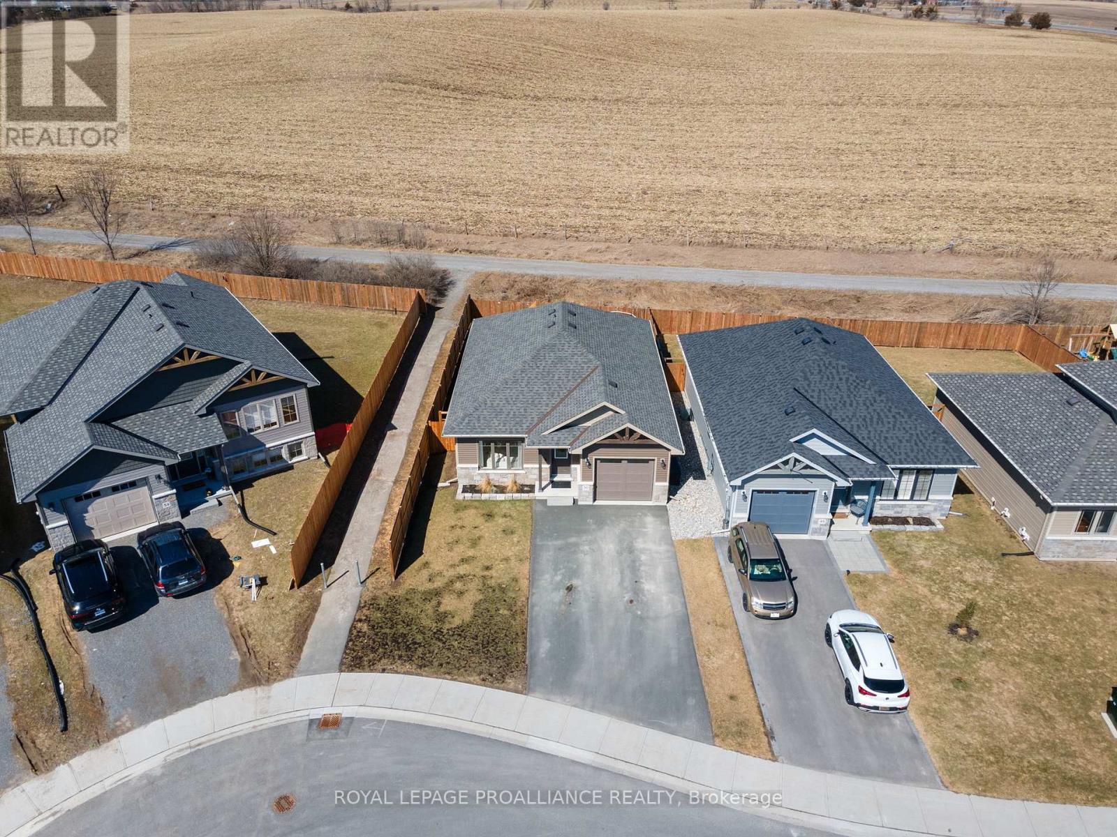 












50 BARLEY TRAIL

,
Stirling-Rawdon (Stirling Ward),




Ontario
K0K3E0

