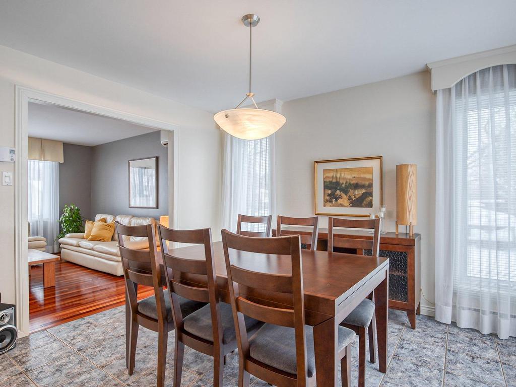 









161


Rue Frontenac O.

,
Saint-Bruno-de-Montarville,




QC
J3V5J4

