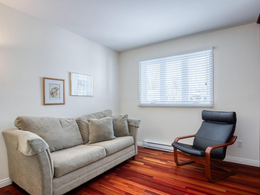 









161


Rue Frontenac O.

,
Saint-Bruno-de-Montarville,




QC
J3V5J4

