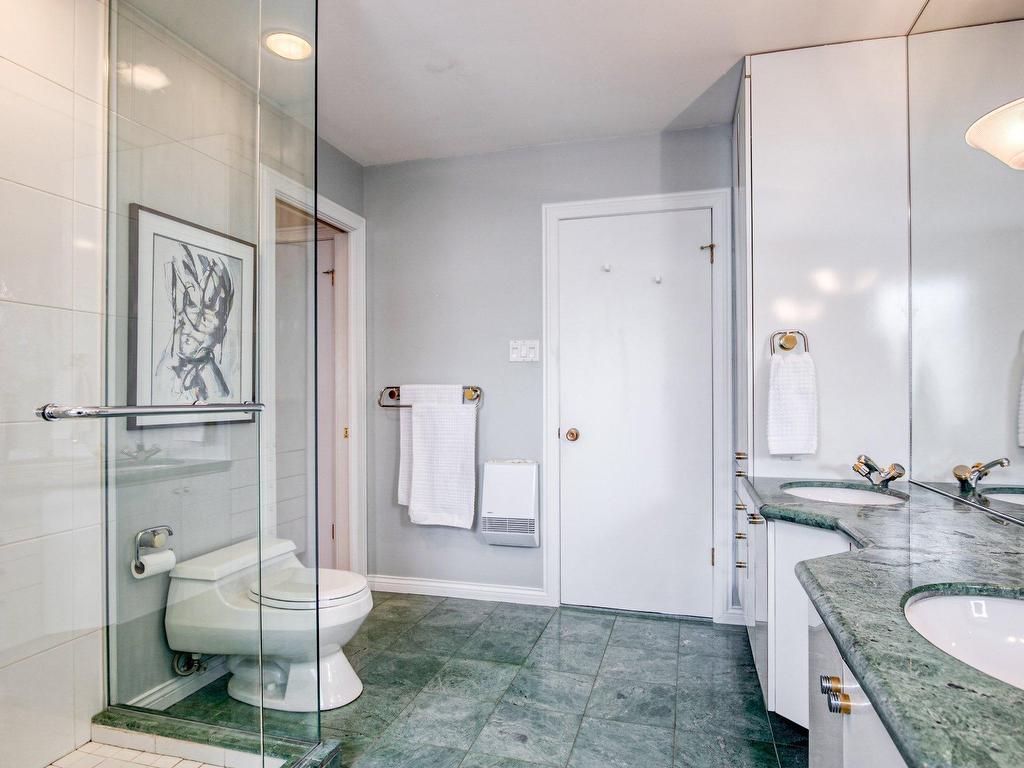 









161


Rue Frontenac O.

,
Saint-Bruno-de-Montarville,




QC
J3V5J4


