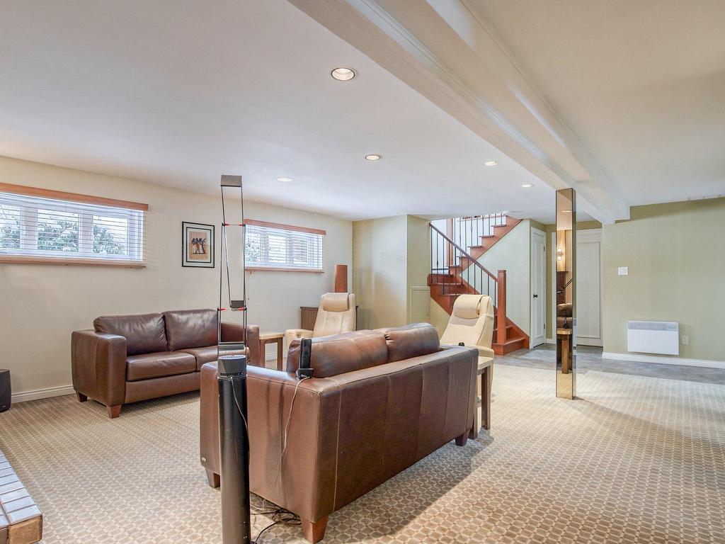 









161


Rue Frontenac O.

,
Saint-Bruno-de-Montarville,




QC
J3V5J4

