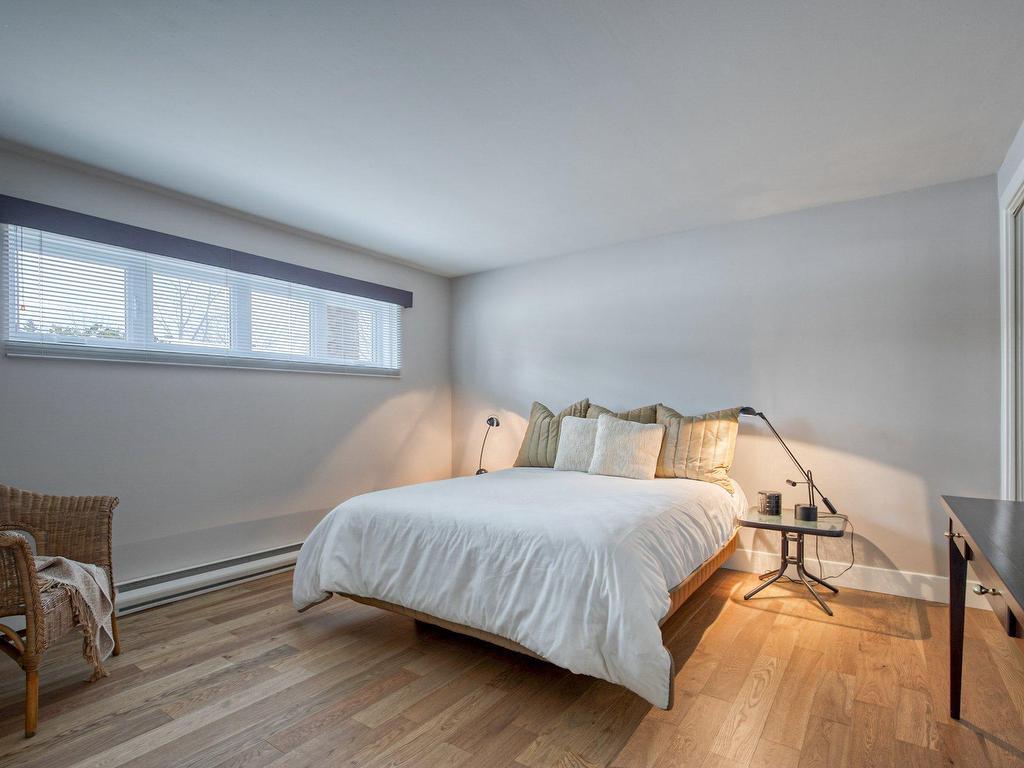 









161


Rue Frontenac O.

,
Saint-Bruno-de-Montarville,




QC
J3V5J4

