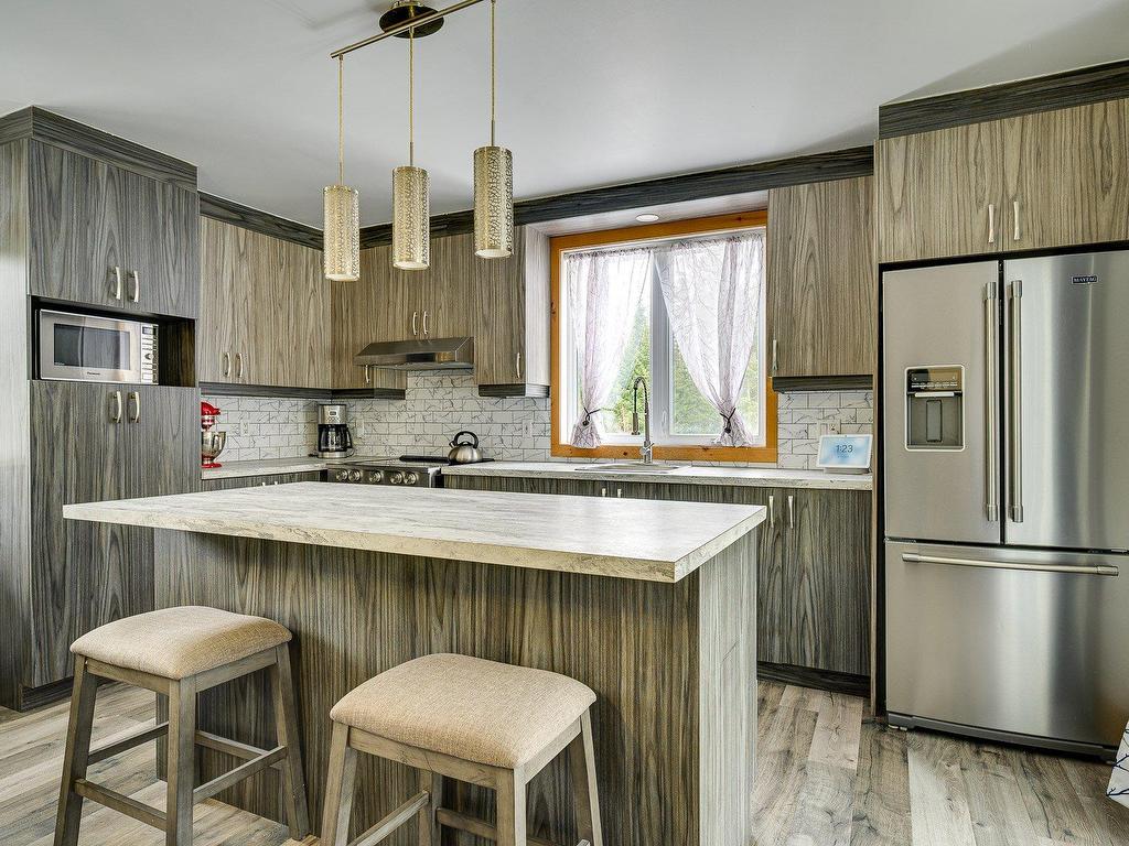 









1969


Rue du Muguet

,
Notre-Dame-de-la-Merci,




QC
J0T2A0

