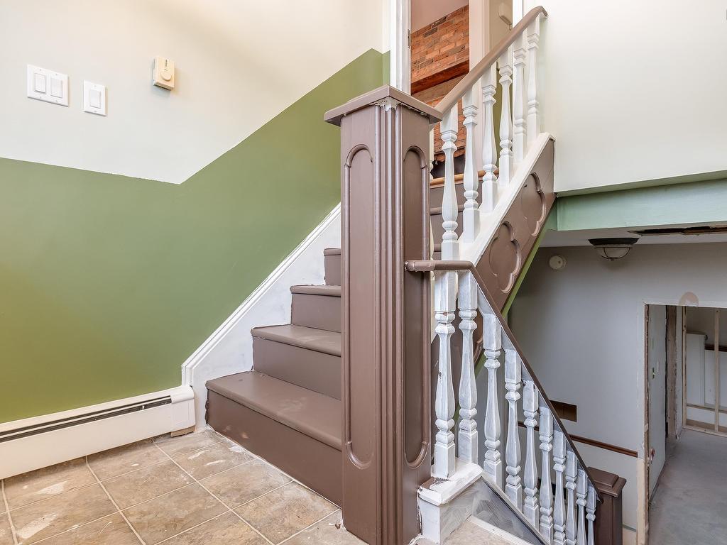 












6585 Highway 221

,
Lakeville,




NS
B4N 3V7

