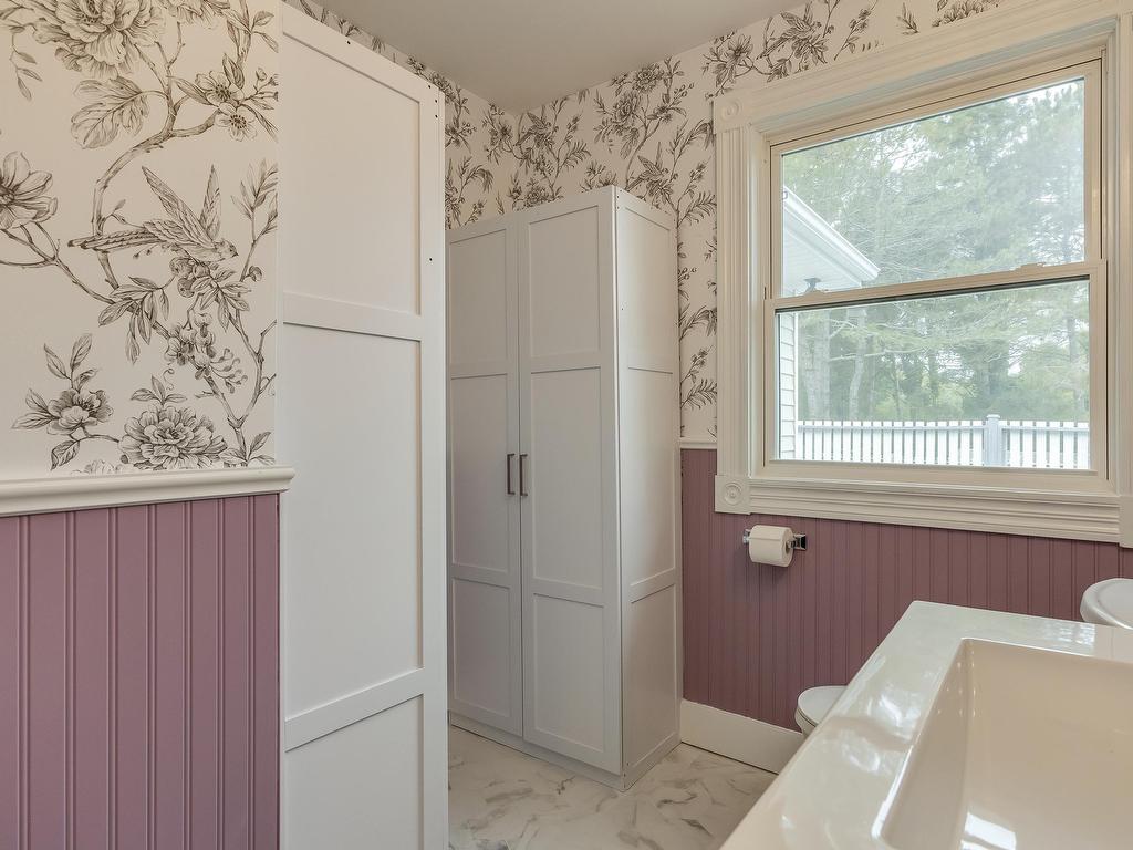 












6585 Highway 221

,
Lakeville,




NS
B4N 3V7

