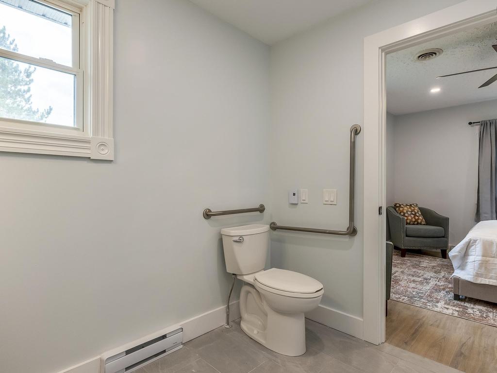












6585 Highway 221

,
Lakeville,




NS
B4N 3V7


