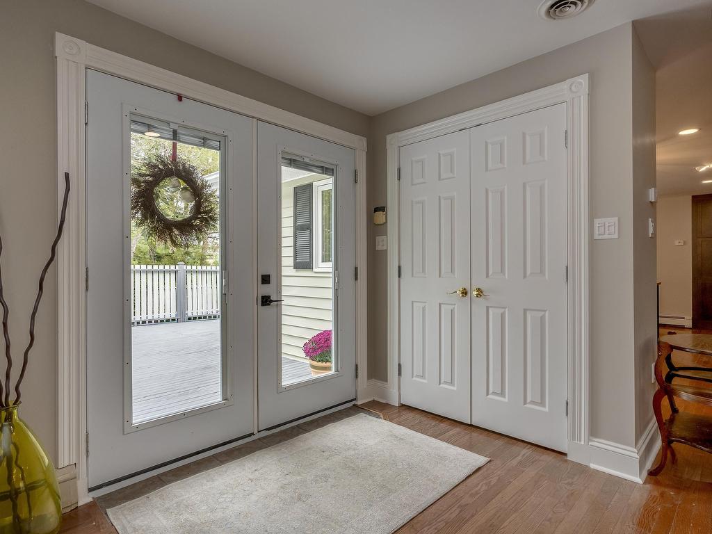 












6585 Highway 221

,
Lakeville,




NS
B4N 3V7

