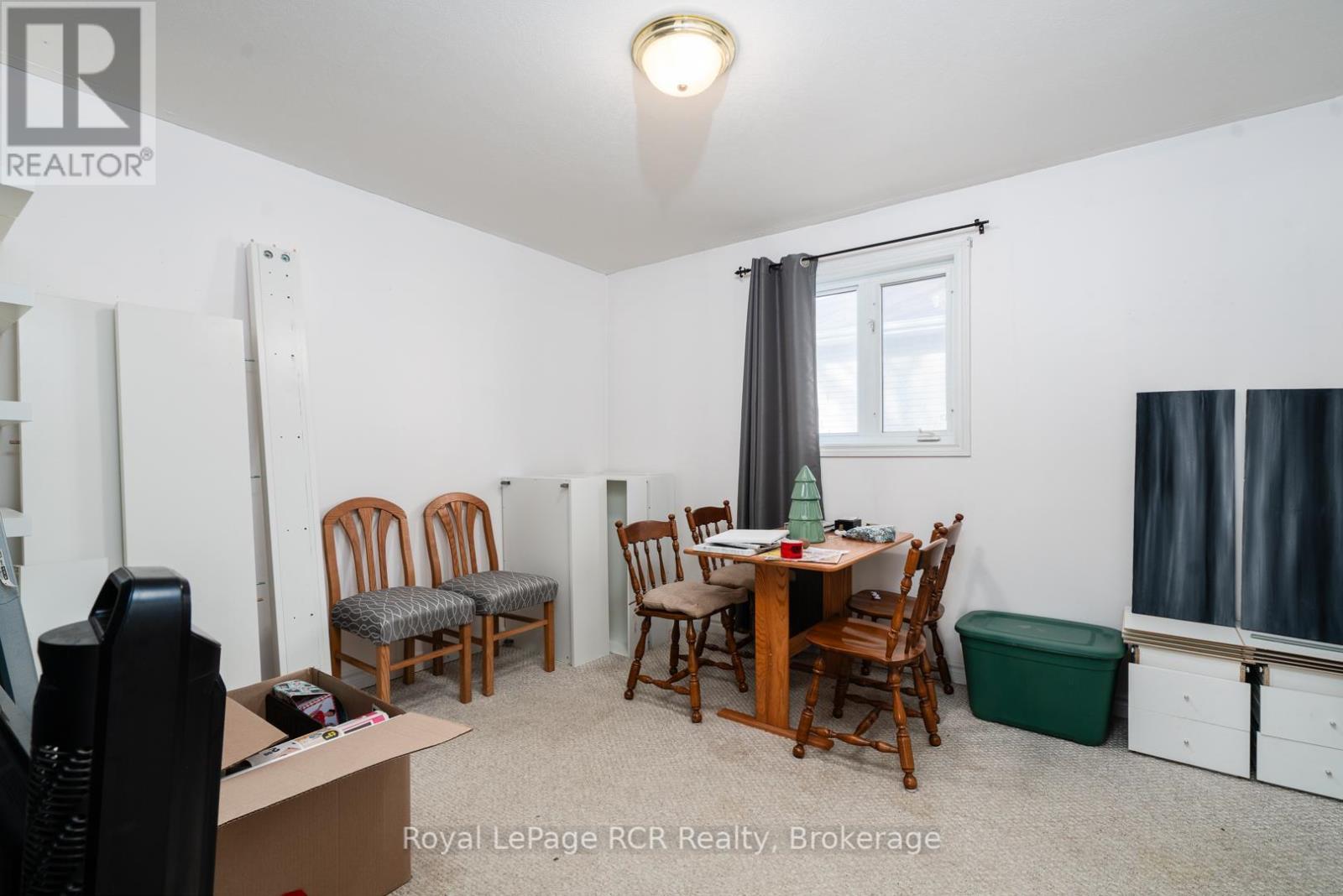 












625 WALLACE AVENUE S

,
North Perth (Listowel),




Ontario
N4W1Y7

