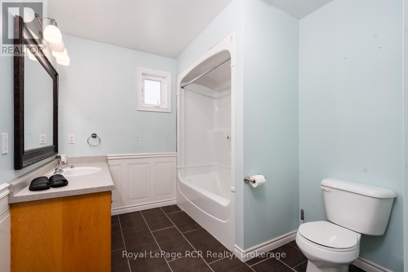 












625 WALLACE AVENUE S

,
North Perth (Listowel),




Ontario
N4W1Y7

