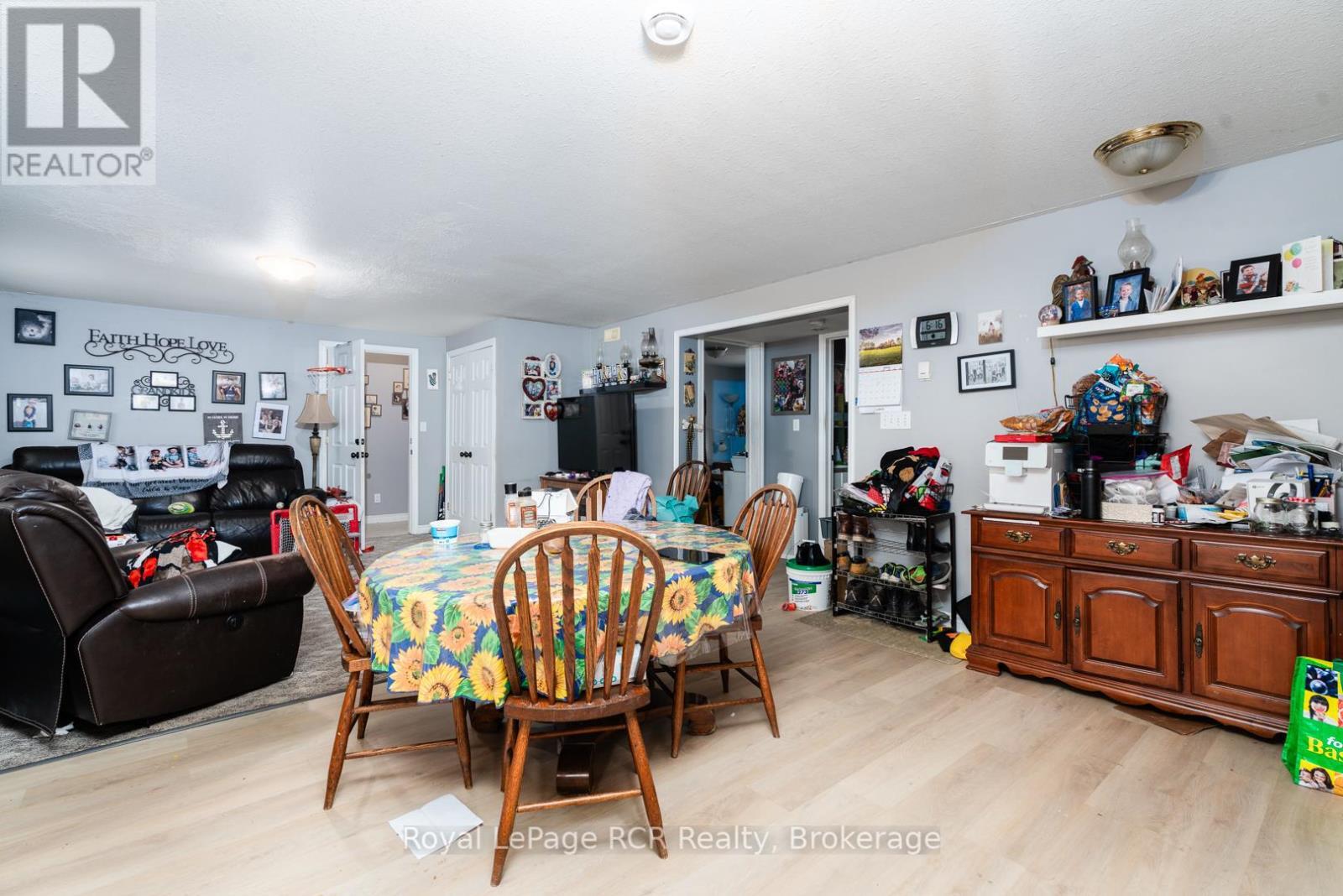 












625 WALLACE AVENUE S

,
North Perth (Listowel),




Ontario
N4W1Y7

