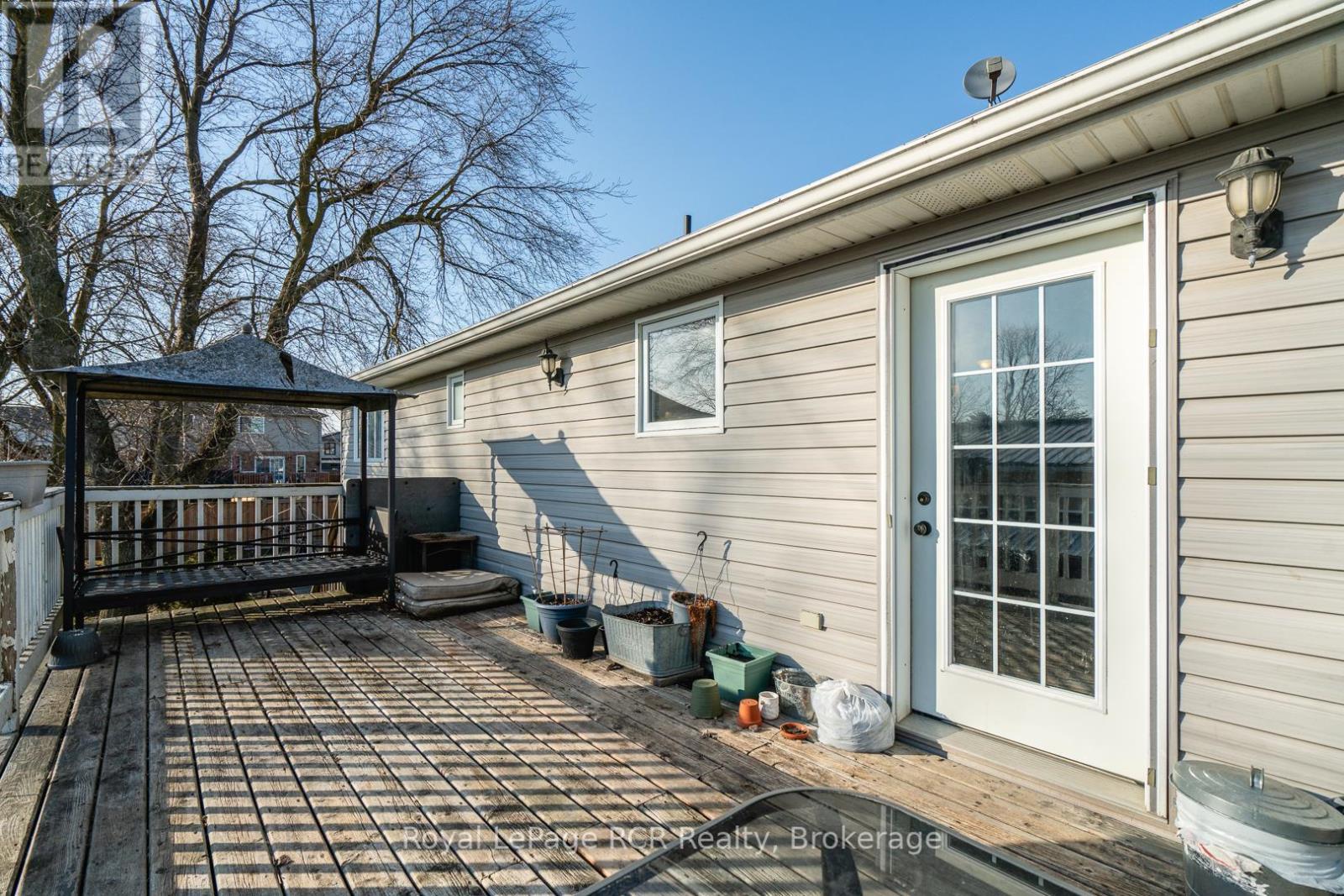 












625 WALLACE AVENUE S

,
North Perth (Listowel),




Ontario
N4W1Y7

