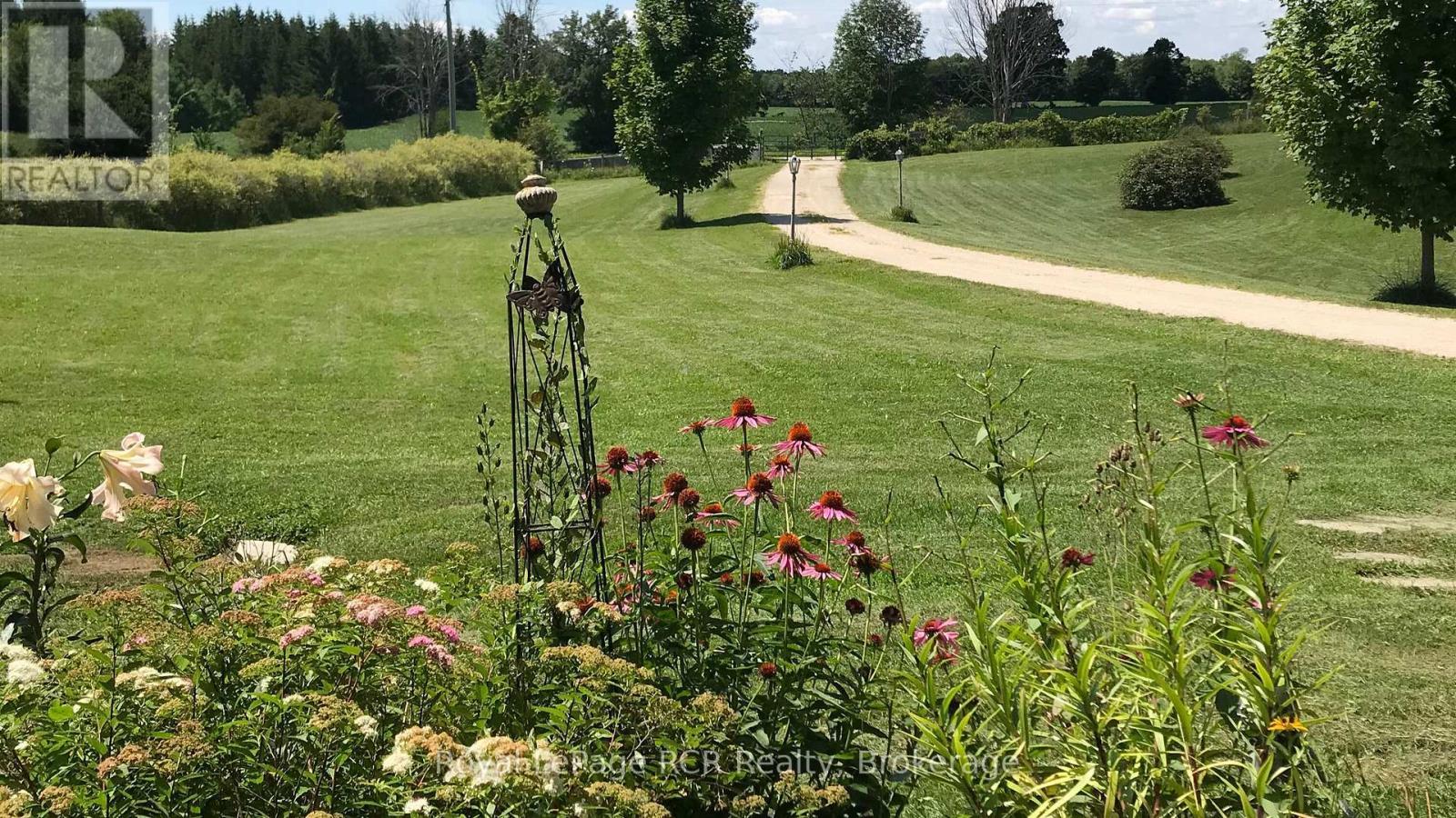 












493759 BAPTIST CHURCH ROAD

,
West Grey,




Ontario
N0C1K0

