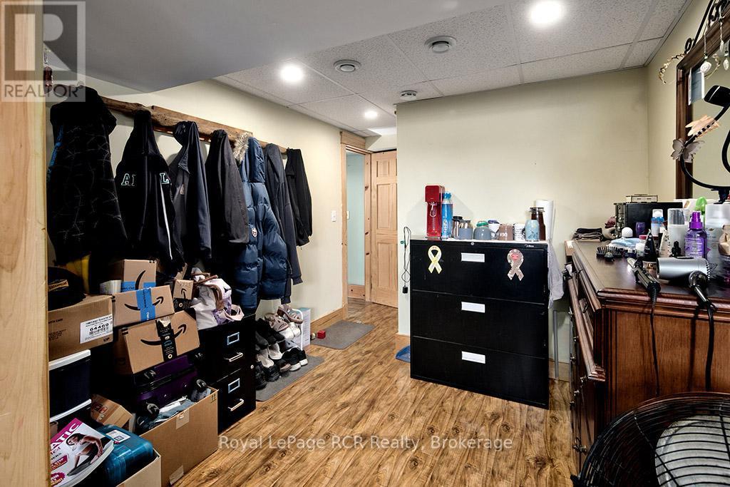 












493759 BAPTIST CHURCH ROAD

,
West Grey,




Ontario
N0C1K0

