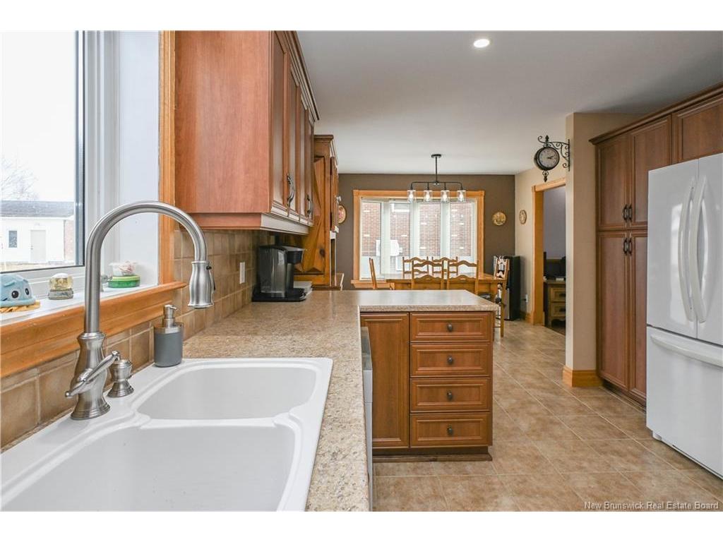 









3410


rue Centenaire

ST,
Tracadie,




NB
E1X 1A6

