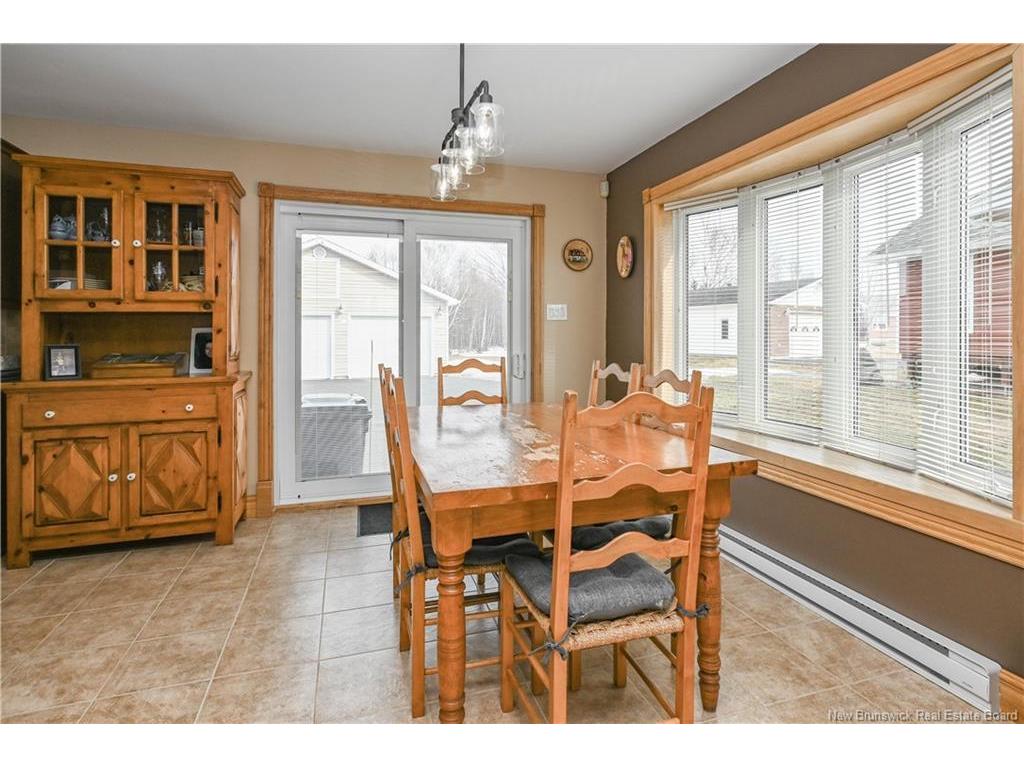 









3410


rue Centenaire

ST,
Tracadie,




NB
E1X 1A6

