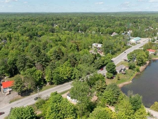












Rue Pierre

,
Saint-Lin/Laurentides,







QC
J5M1V9

