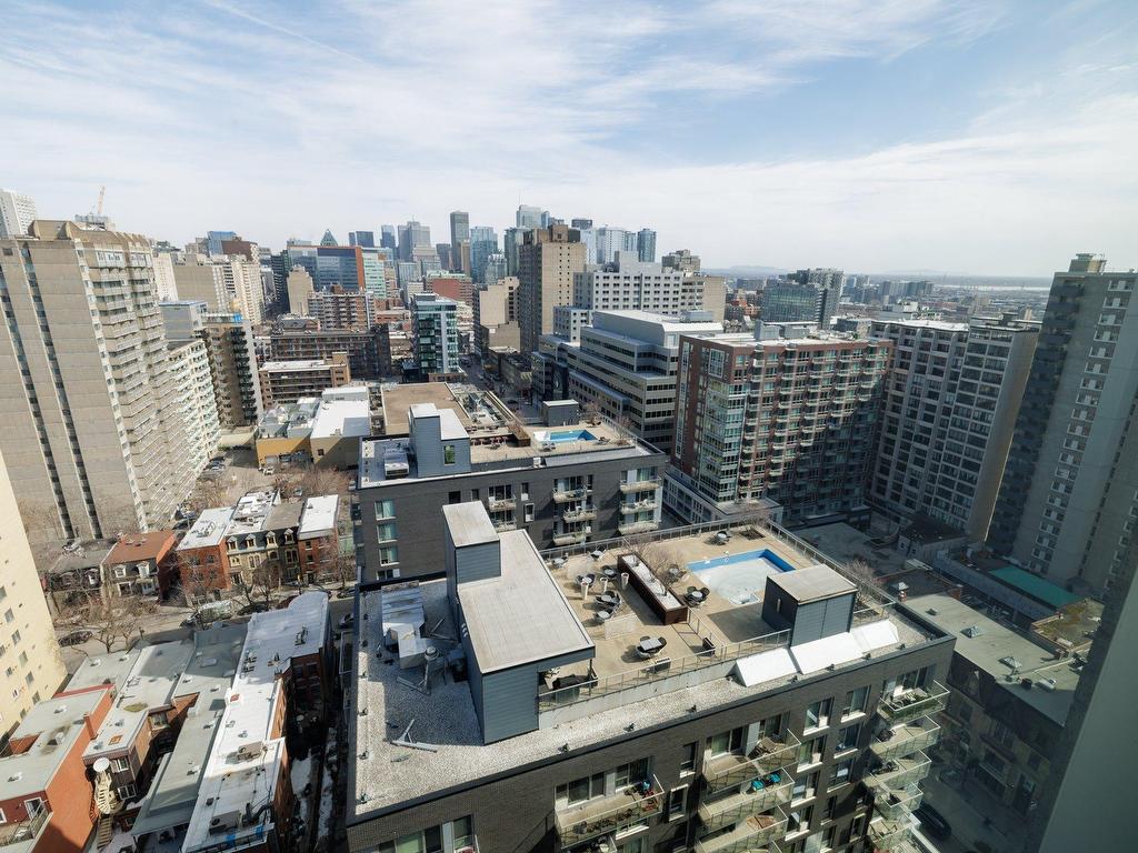 









1414


Rue Chomedey

, 2045,
Montréal (Ville-Marie),




QC
H3H0A2

