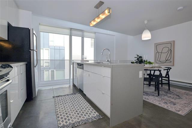 









530


Waterfront

DR, 6,
Winnipeg,




MB
R3B 0N4

