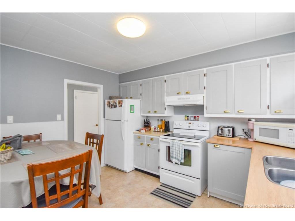 









3555


rue Principale

ST,
Tracadie,




NB
E1X 1C9

