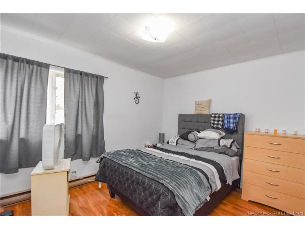









3555


rue Principale

ST,
Tracadie,




NB
E1X 1C9

