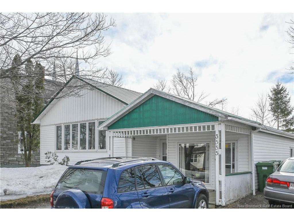









3555


rue Principale

ST,
Tracadie,




NB
E1X 1C9

