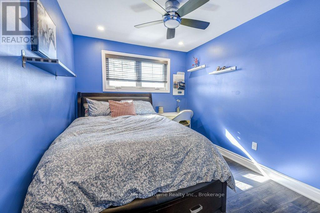 












986 WESTOVER ROAD

,
Hamilton,




Ontario
N0B1L0

