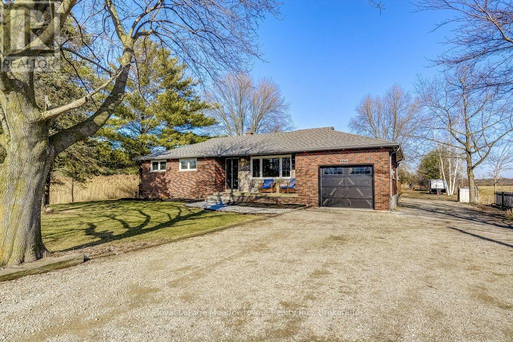 












986 WESTOVER ROAD

,
Hamilton,




Ontario
N0B1L0

