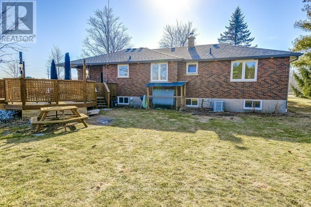 












986 WESTOVER ROAD

,
Hamilton,




Ontario
N0B1L0

