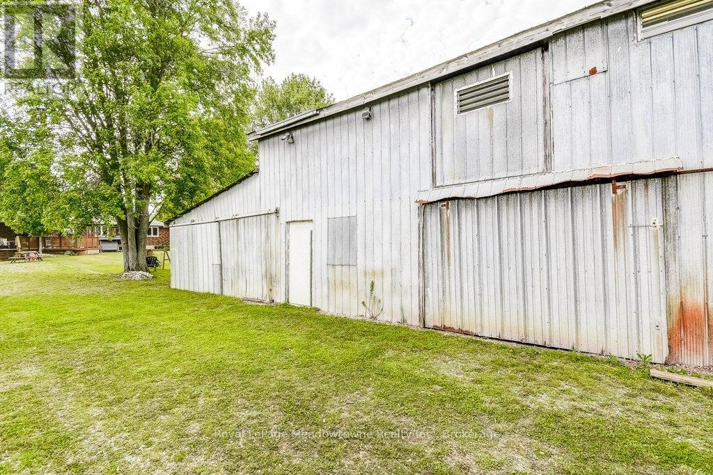 












986 WESTOVER ROAD

,
Hamilton,




Ontario
N0B1L0

