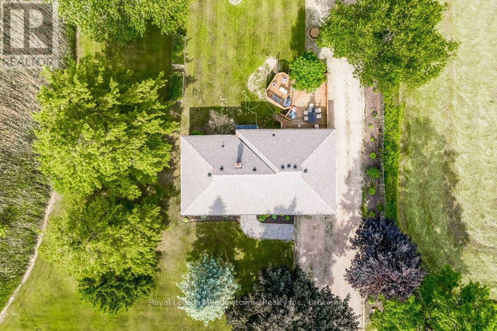 












986 WESTOVER ROAD

,
Hamilton,




Ontario
N0B1L0

