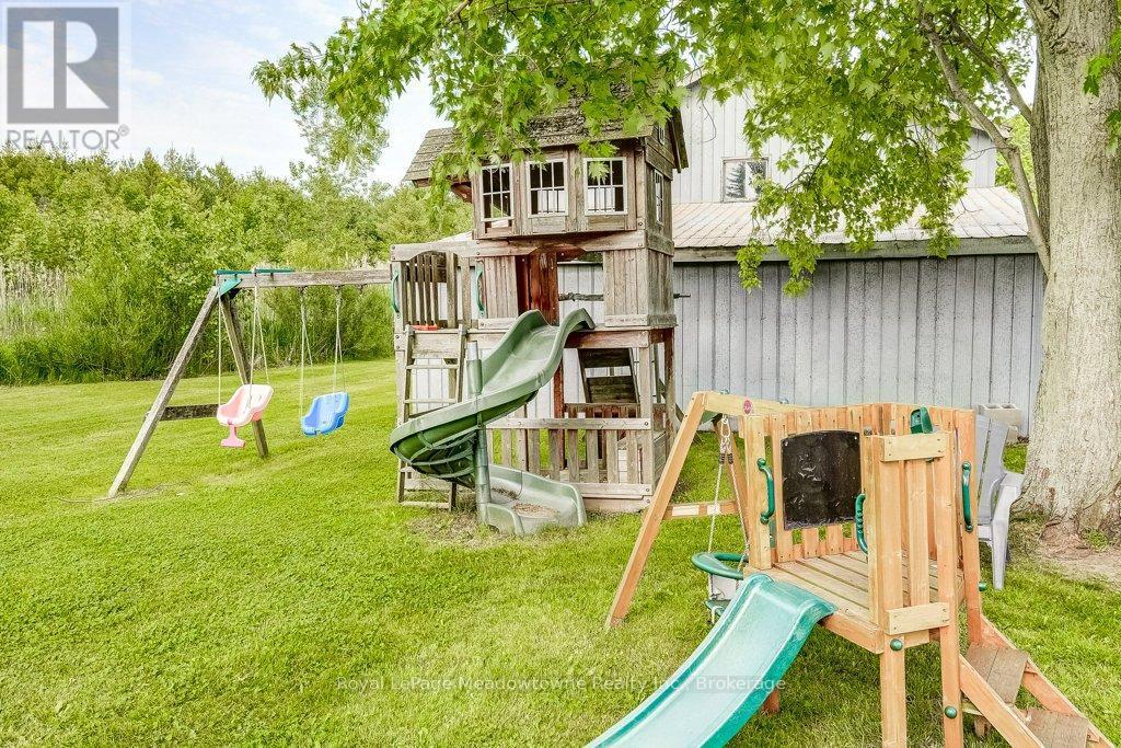 












986 WESTOVER ROAD

,
Hamilton,




Ontario
N0B1L0


