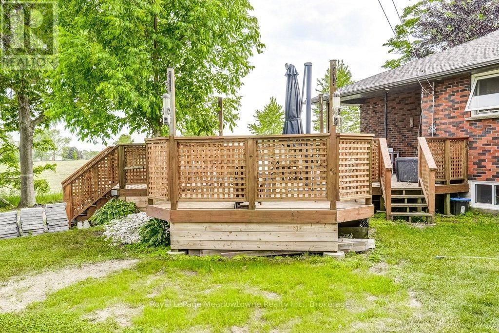 












986 WESTOVER ROAD

,
Hamilton,




Ontario
N0B1L0


