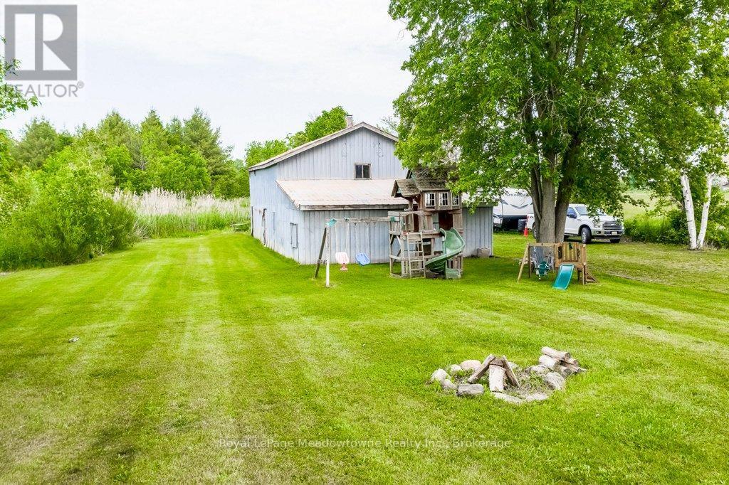 












986 WESTOVER ROAD

,
Hamilton,




Ontario
N0B1L0

