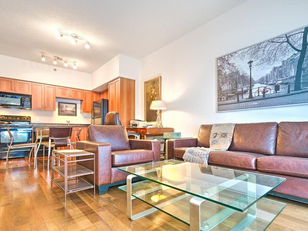 









1200


Rue St-Jacques

, 2108,
Montréal (Ville-Marie),




QC
H3C0E9

