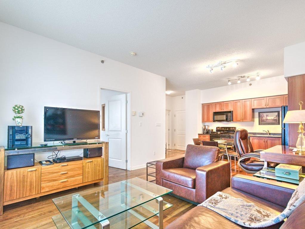 









1200


Rue St-Jacques

, 2108,
Montréal (Ville-Marie),




QC
H3C0E9

