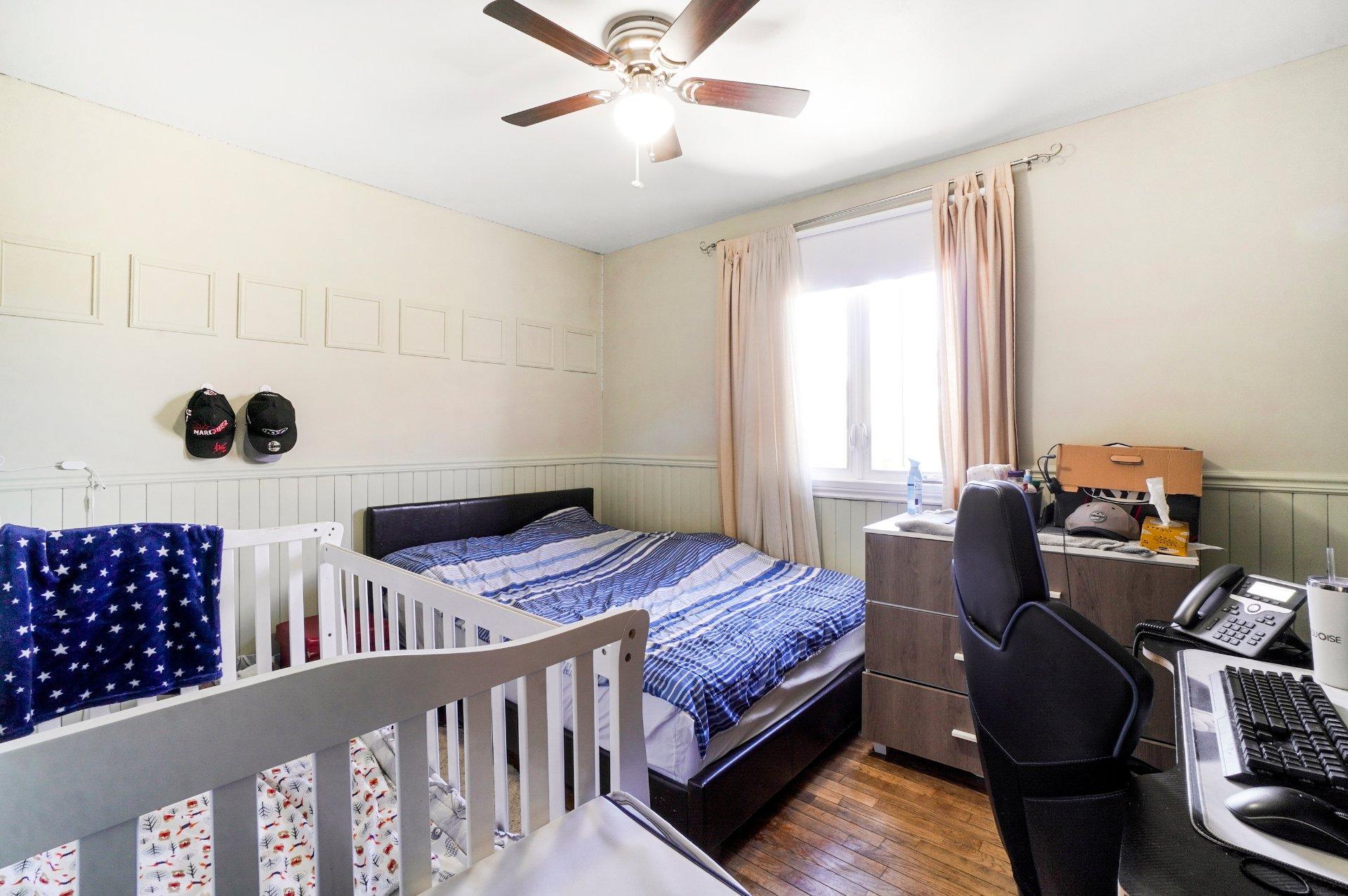









979


Rue Notre-Dame

,
Repentigny (Repentigny),




QC
J5Y1C9

