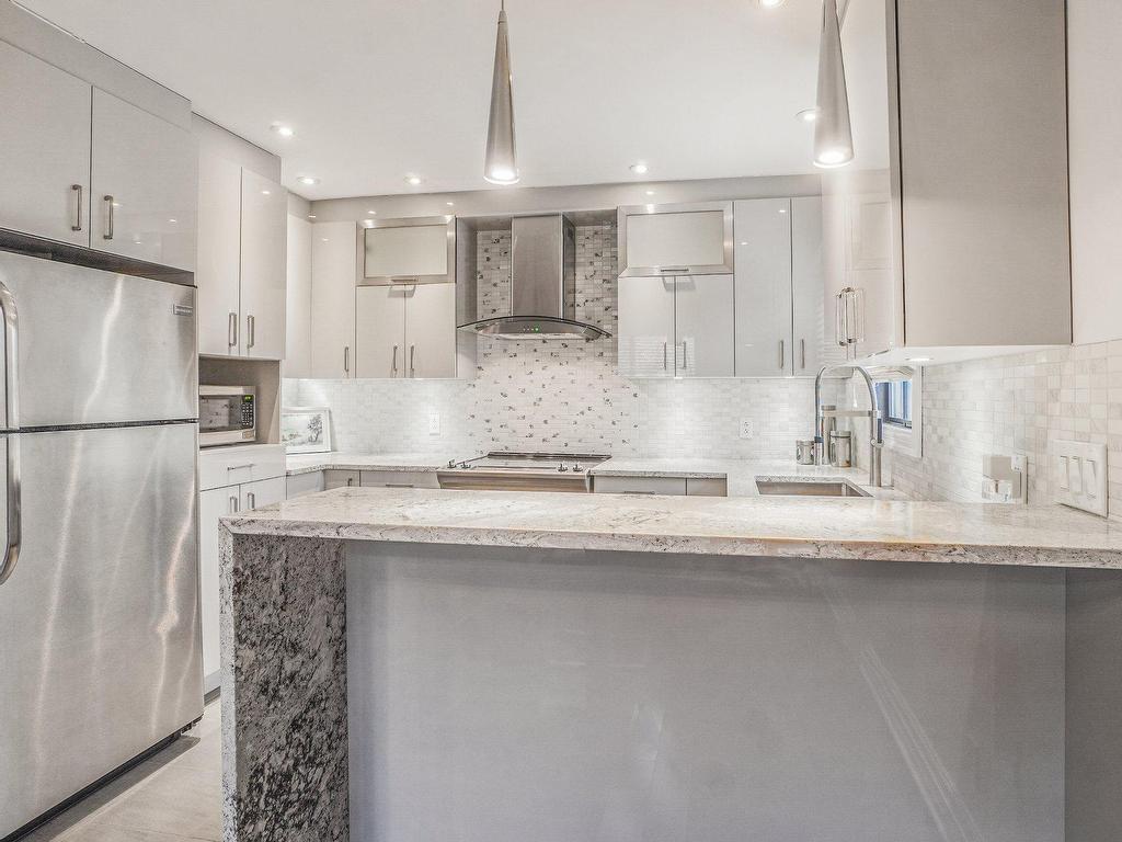 









5644


Place De Jumonville

,
Montréal (Rosemont/La Petite-Patrie),




QC
H1M3P7


