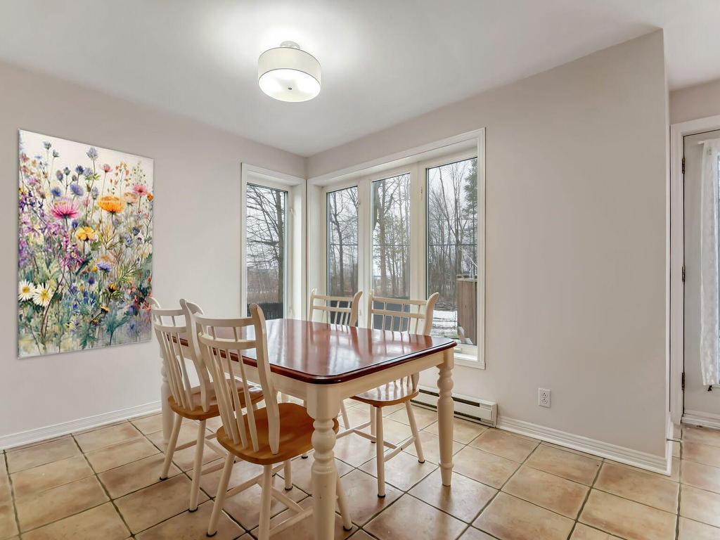 









5


Rue du Boisé

,
Lachute,




QC
J8H4N4

