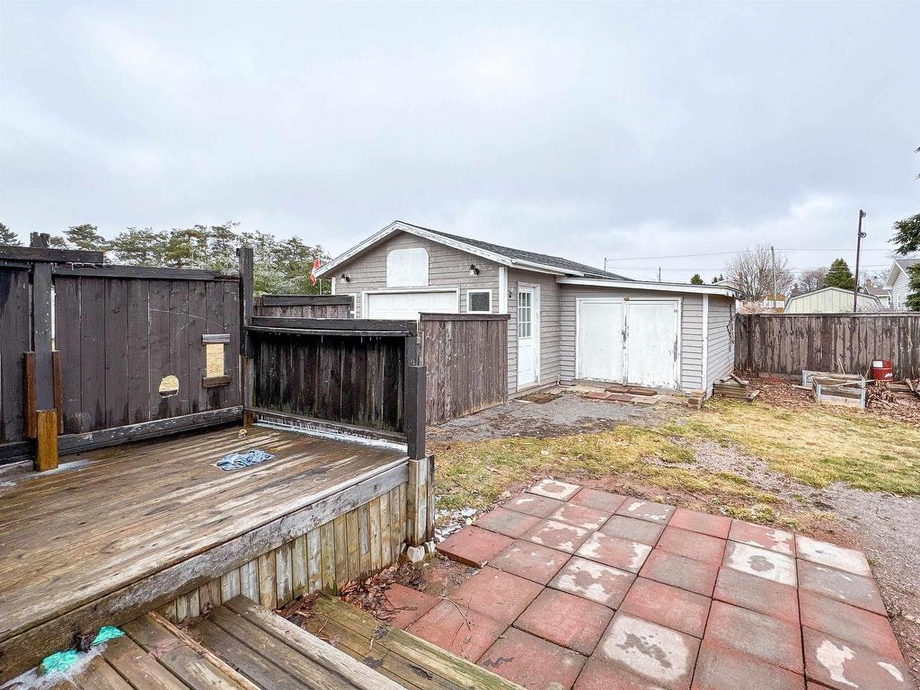 












61 Bayview Drive

,
Summerside,




PE
C1N 3Z9

