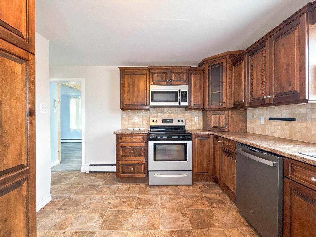 












61 Bayview Drive

,
Summerside,




PE
C1N 3Z9

