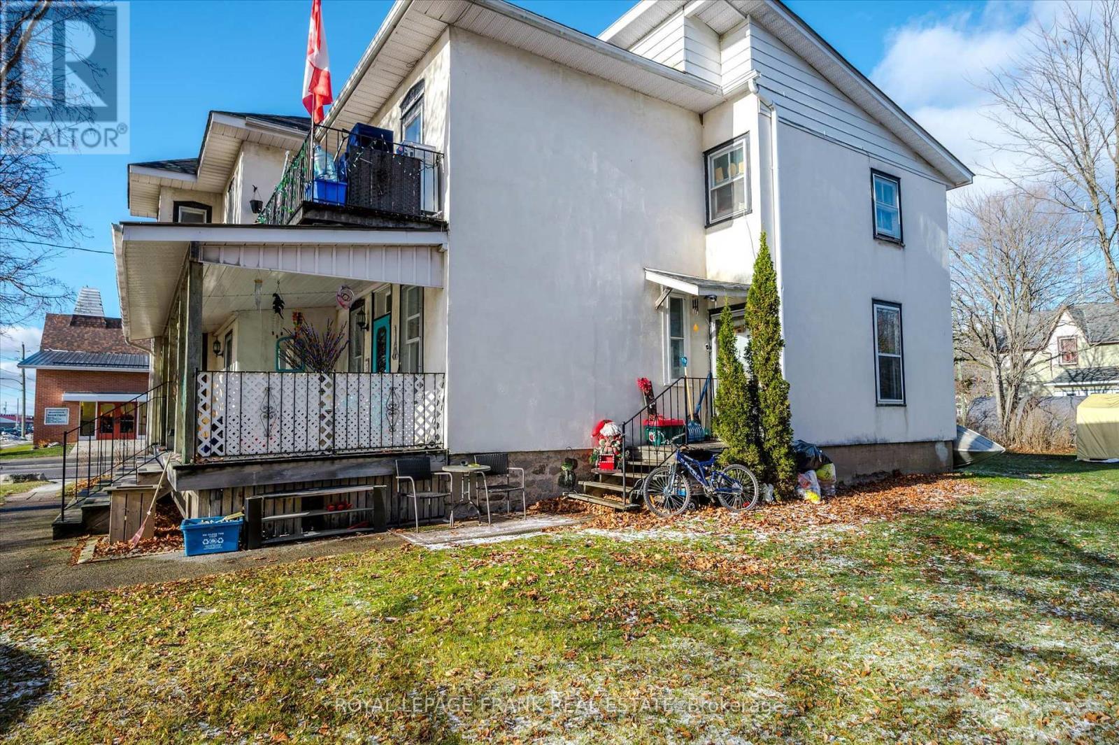 












8 ONTARIO STREET

,
Havelock-Belmont-Methuen (Havelock),




Ontario
K0L1Z0

