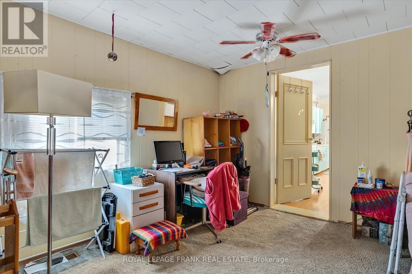 












8 ONTARIO STREET

,
Havelock-Belmont-Methuen (Havelock),




Ontario
K0L1Z0

