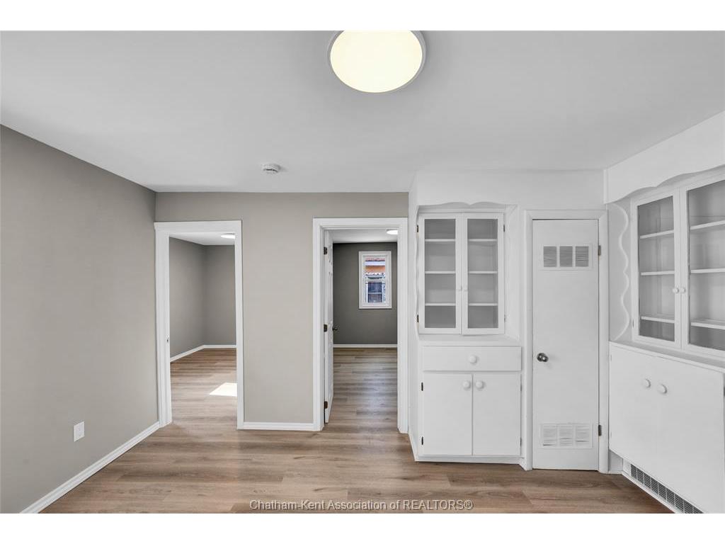 









24


Regent

Street,
Blenheim,




ON
N0P 1A0


